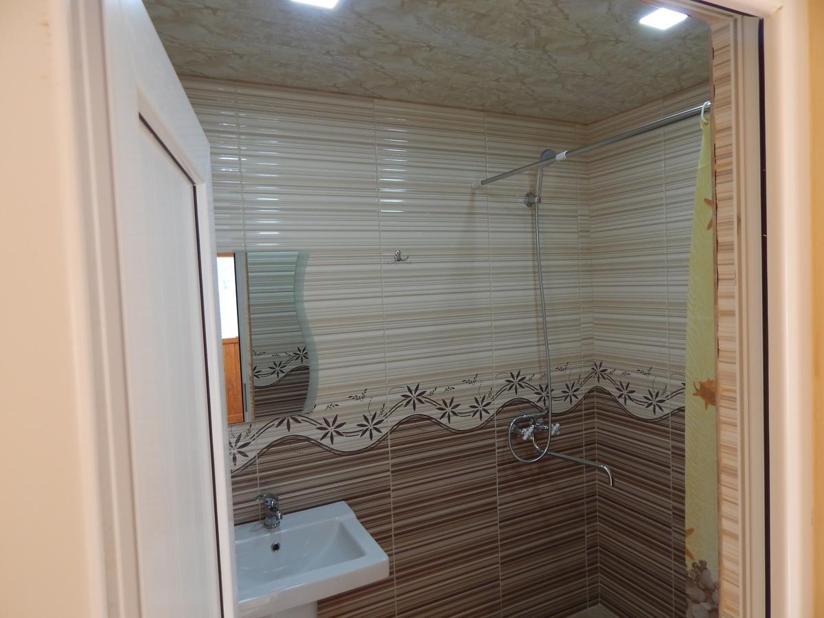 Arami Guest House Dilidzjan Buitenkant foto
