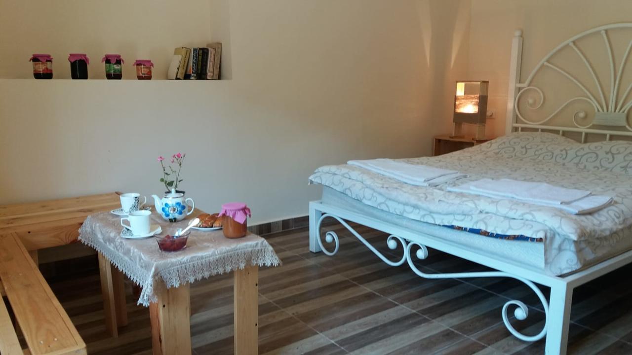 Arami Guest House Dilidzjan Buitenkant foto