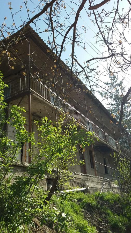 Arami Guest House Dilidzjan Buitenkant foto