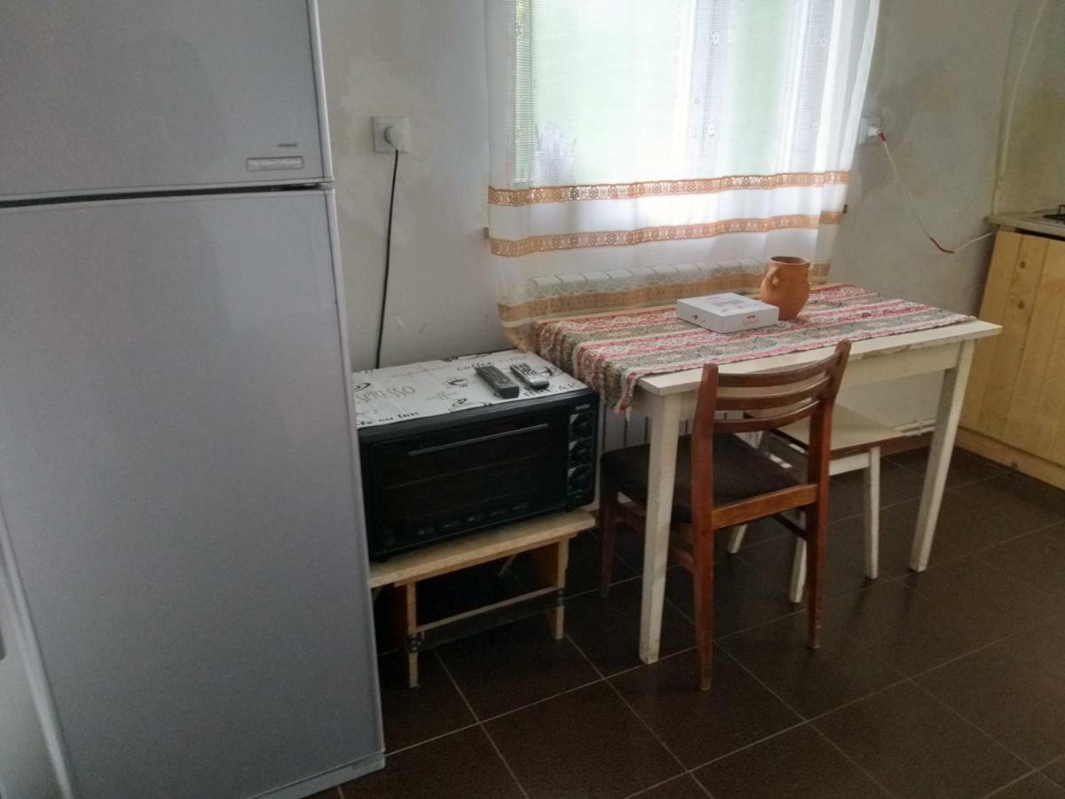 Arami Guest House Dilidzjan Buitenkant foto